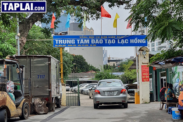 Trung tâm sát hạch lái xe Hà Nội Lạc Hồng