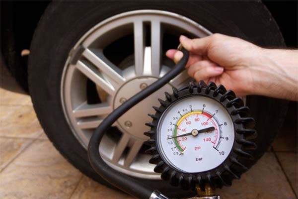 Áp suất lốp xe ô tô là gì và kinh nghiệm đo áp suất lốp ô tô hiệu quả