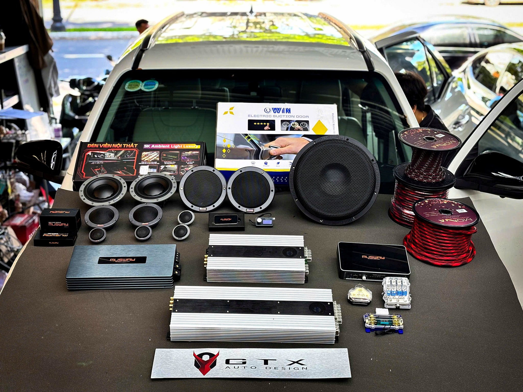 Độ loa ô tô: Xu hướng nào dành cho người chơi xe hiện nay