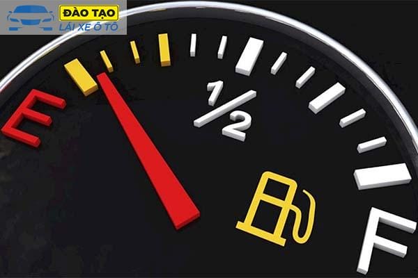 Tìm hiểu xe ô tô 1 lít xăng đi được bao nhiêu km