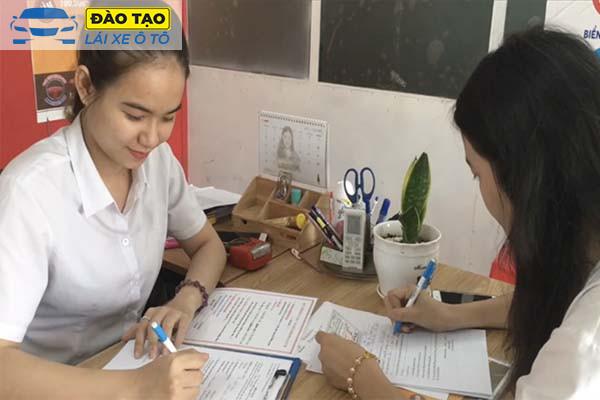 Địa chỉ học lái xe ô tô ở Hà Nội uy tín